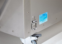LEADER 3500M SMART links angebaut, Edelstahl mit Werkzeug