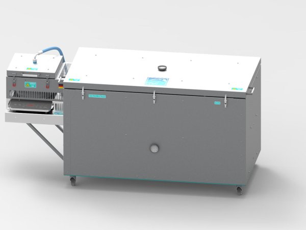 Links angebaut (evtl. längere Lieferzeiten)